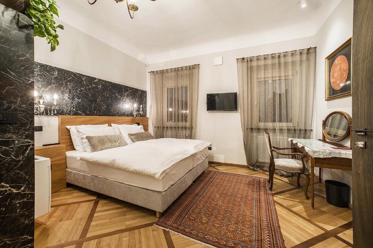 Hotel Pok Garni Brezovica Esterno foto